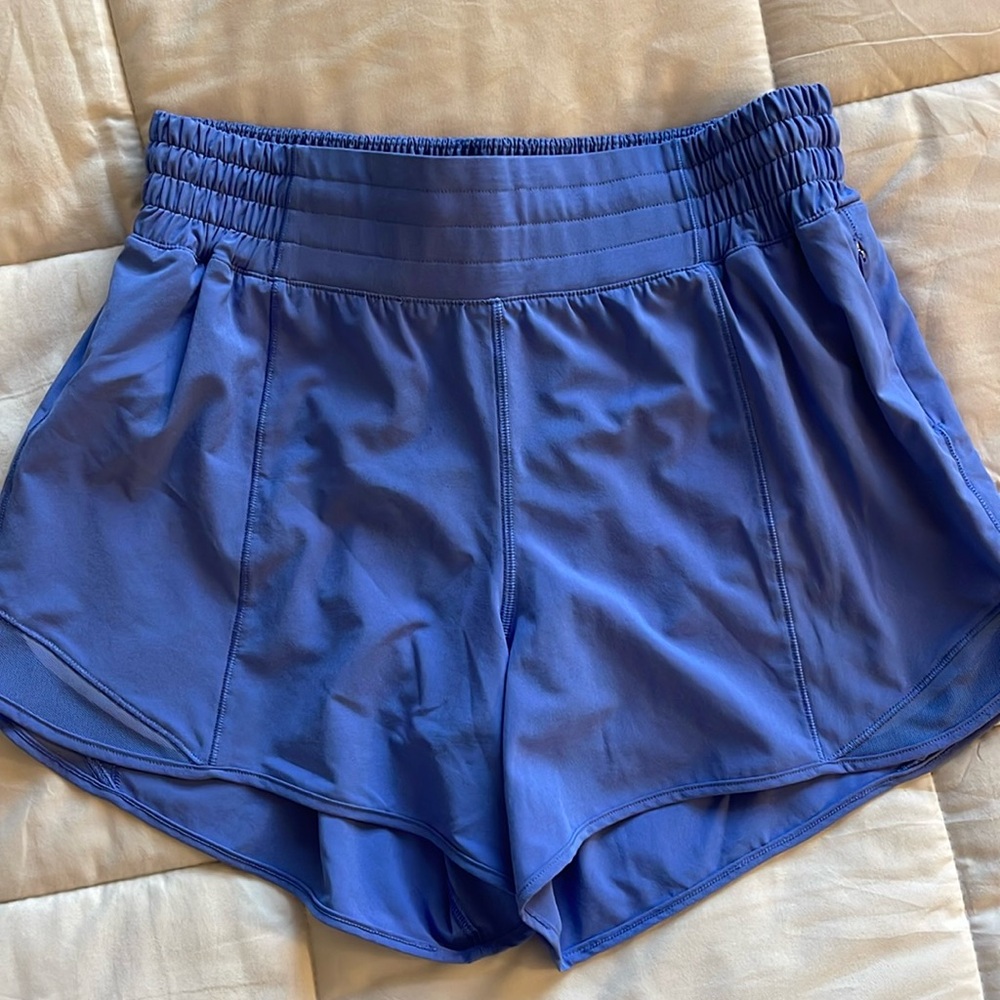 Lululemon Hotty Hot high rise 4' running shorts
